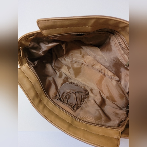 Tan/Peach Outfit Kit- Purse and Necklace - Picture 8 of 12